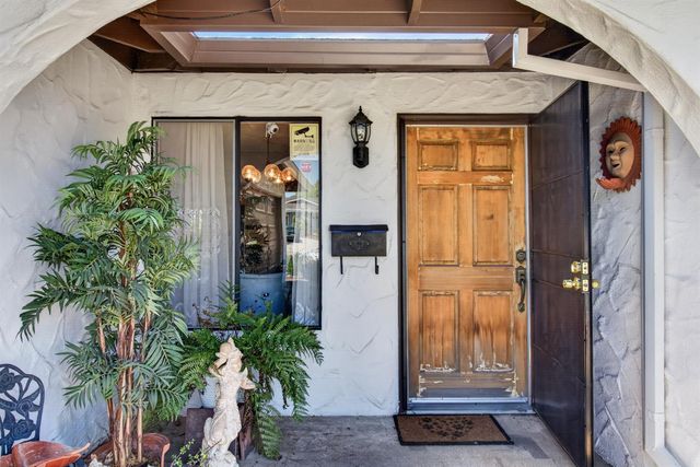 610 Loretto Dr, Roseville, CA 95661