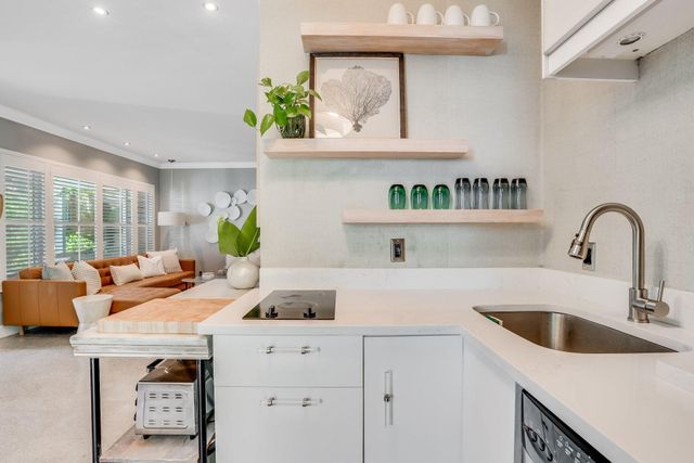 3421 Norfolk St C, Pompano Beach, FL 33062