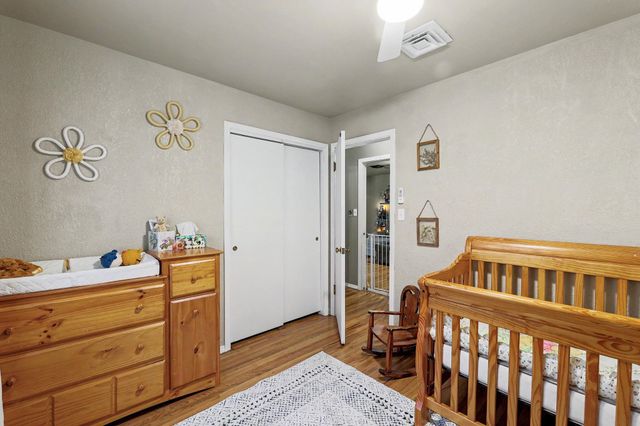 1032 S Fabrique, Wichita, KS 67218