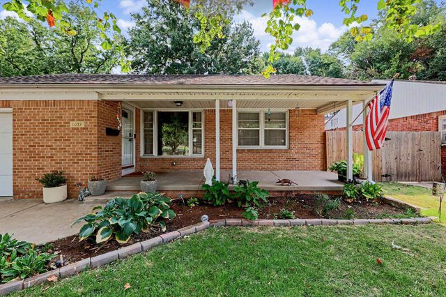 1032 S Fabrique, Wichita, KS 67218
