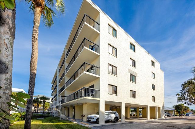 1300 GULF BOULEVARD 301, Indian Rocks Beach, FL 33785