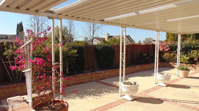 2832 Thicket Place, Simi Valley, CA 93065