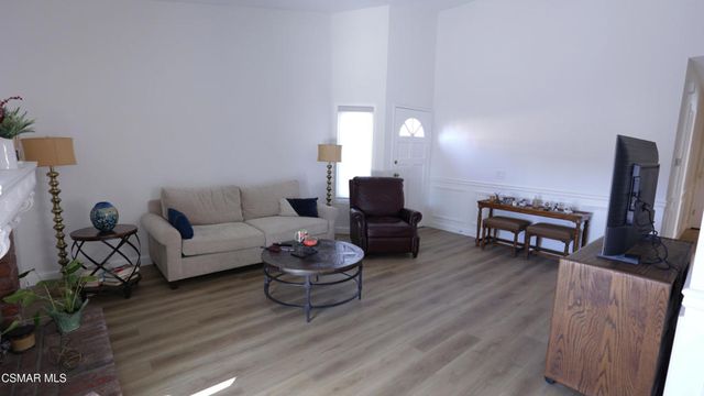 2832 Thicket Place, Simi Valley, CA 93065