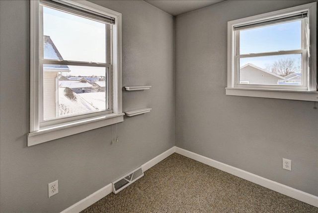 204 S Musket Ridge Drive, Sun Prairie, WI 53590