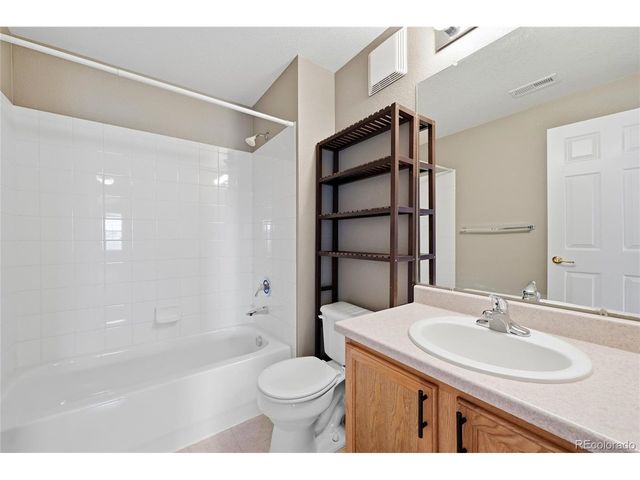 5755 N Genoa Way 14-303, Aurora, CO 80019