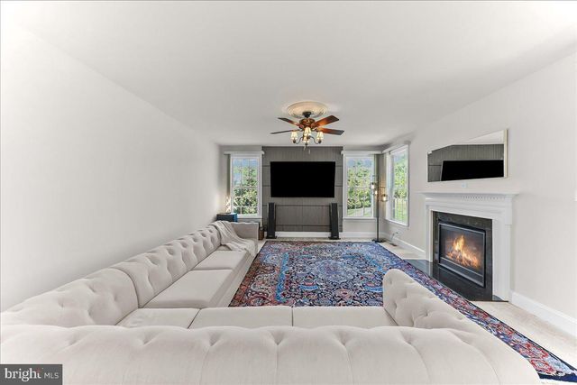 1330 BRIGGS WAY, Garnet Valley, PA 19060