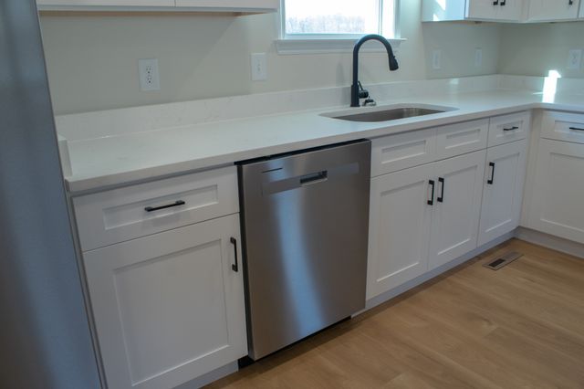 879 Annie Hollow Road, Westmoreland, TN 37186