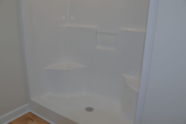 879 Annie Hollow Road, Westmoreland, TN 37186