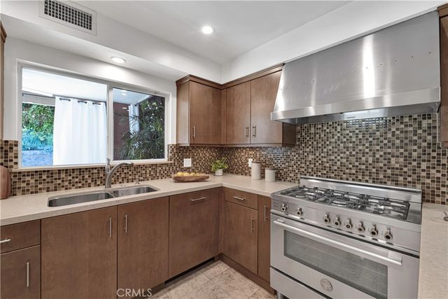 6119 Mary Ellen, Valley Glen, CA 91401