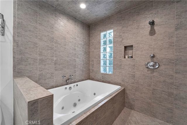 6119 Mary Ellen, Valley Glen, CA 91401