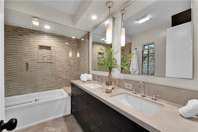 6119 Mary Ellen, Valley Glen, CA 91401