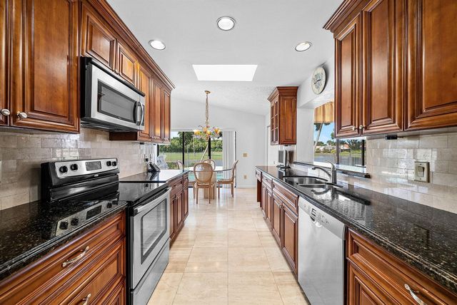 21459 Bridge View Drive, Boca Raton, FL 33428