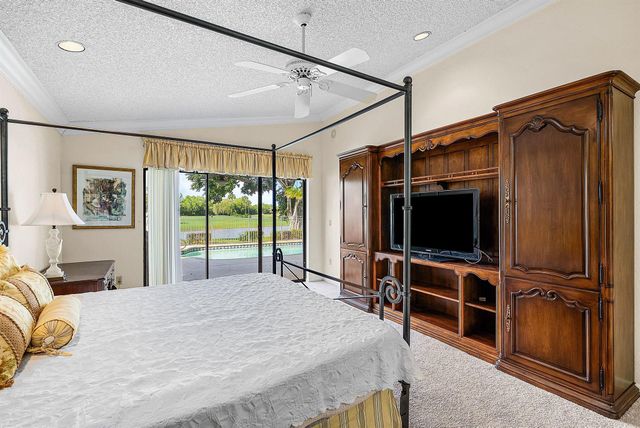 21459 Bridge View Drive, Boca Raton, FL 33428