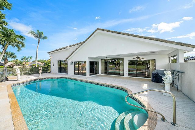 21459 Bridge View Drive, Boca Raton, FL 33428