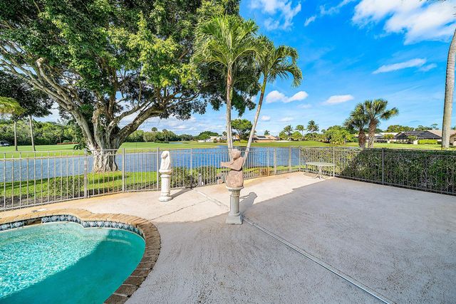21459 Bridge View Drive, Boca Raton, FL 33428