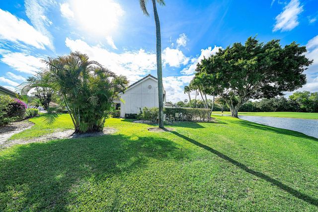 21459 Bridge View Drive, Boca Raton, FL 33428