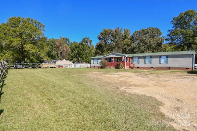 1574 Burke Duncan Road, Lancaster, SC 29720