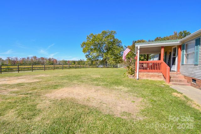 1574 Burke Duncan Road, Lancaster, SC 29720