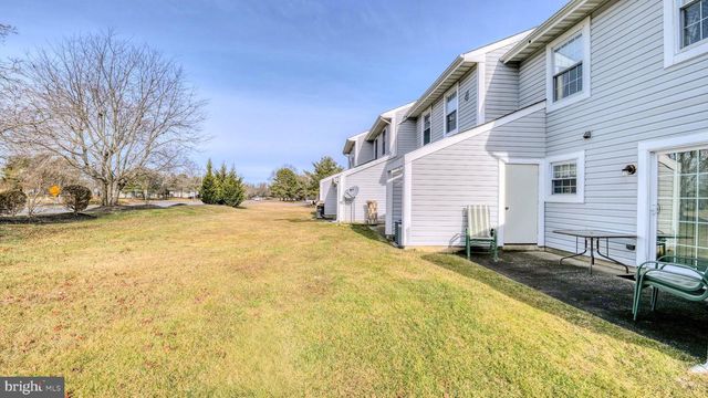 632 E CHANCERY LN, Absecon, NJ 08205