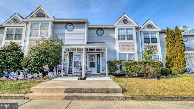 632 E CHANCERY LN, Absecon, NJ 08205