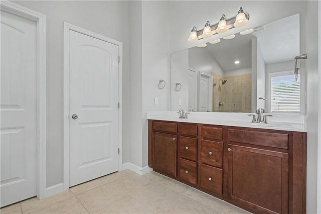 311 Edinburgh Lane, Woodstock, GA 30188