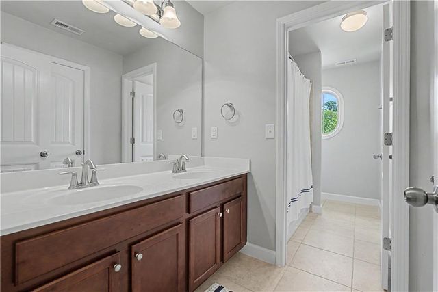 311 Edinburgh Lane, Woodstock, GA 30188
