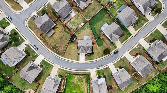 311 Edinburgh Lane, Woodstock, GA 30188