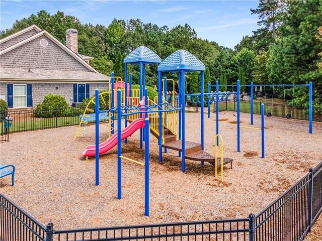 311 Edinburgh Lane, Woodstock, GA 30188