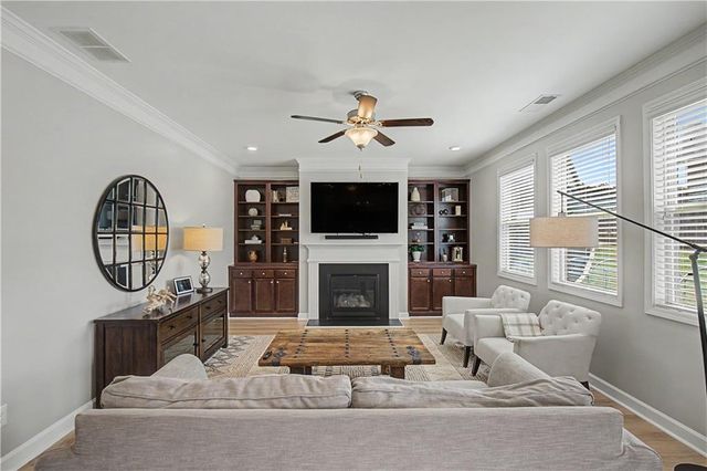 311 Edinburgh Lane, Woodstock, GA 30188