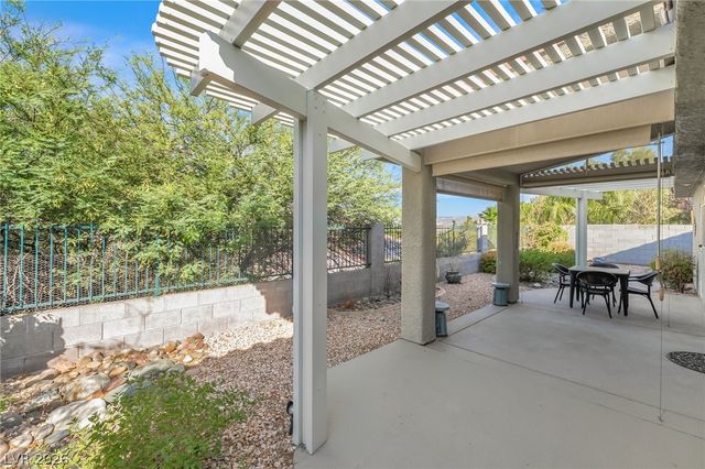 1299 Echo Creek Street, Henderson, NV 89052