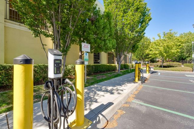 700 S Abel Street 415, Milpitas, CA 95035