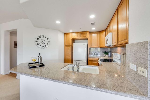 700 S Abel Street 415, Milpitas, CA 95035