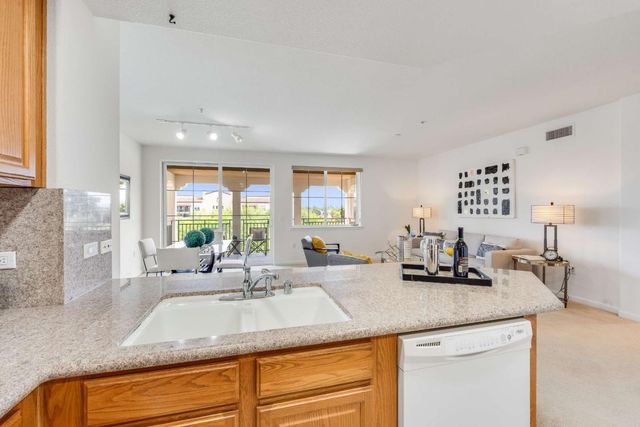 700 S Abel Street 415, Milpitas, CA 95035