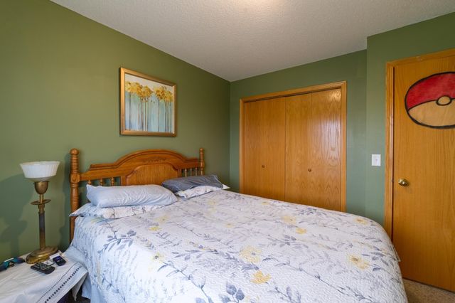 920 W 9th Street, Rush City, MN 55069