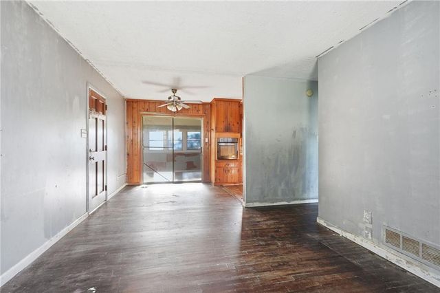 5911 Meadowview Road, Rex, GA 30273