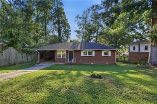 5911 Meadowview Road, Rex, GA 30273
