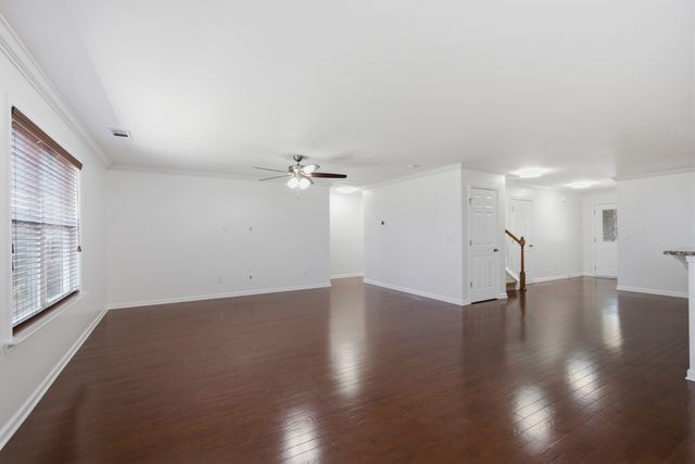 1445 Old Stone Rd, Lebanon, TN 37087
