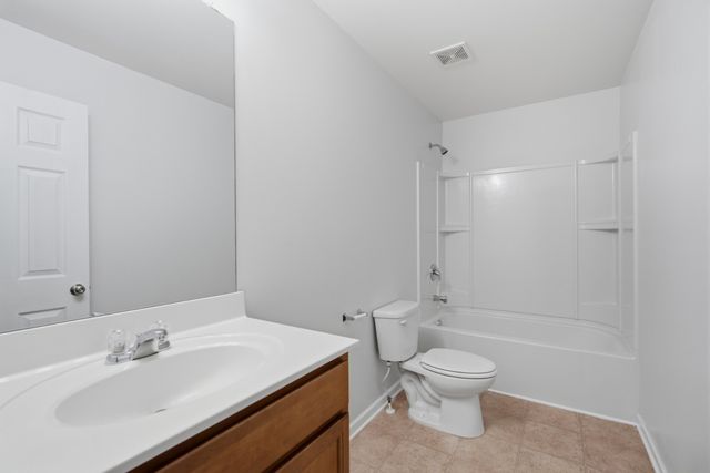 1445 Old Stone Rd, Lebanon, TN 37087