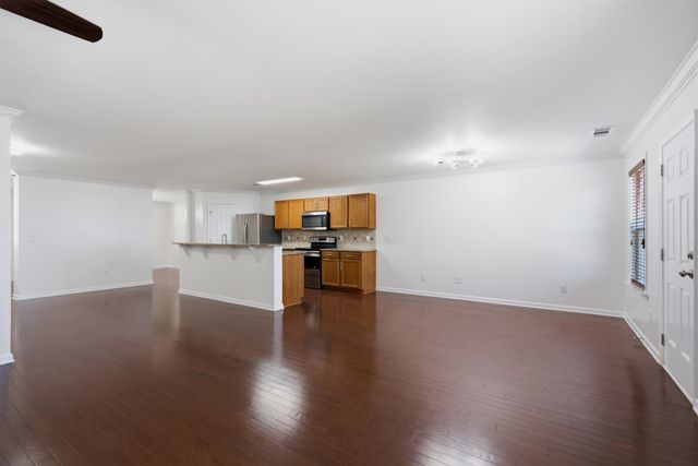1445 Old Stone Rd, Lebanon, TN 37087
