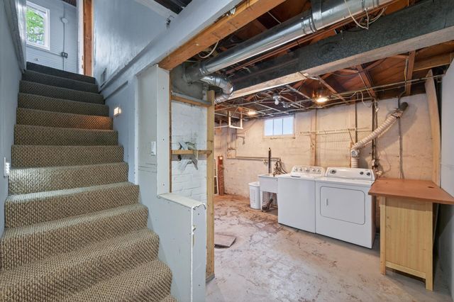 2719 16th Avenue E, North Saint Paul, MN 55109