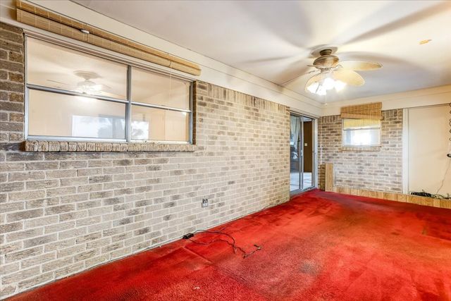 1706 Stagecoach Drive, Pantego, TX 76013