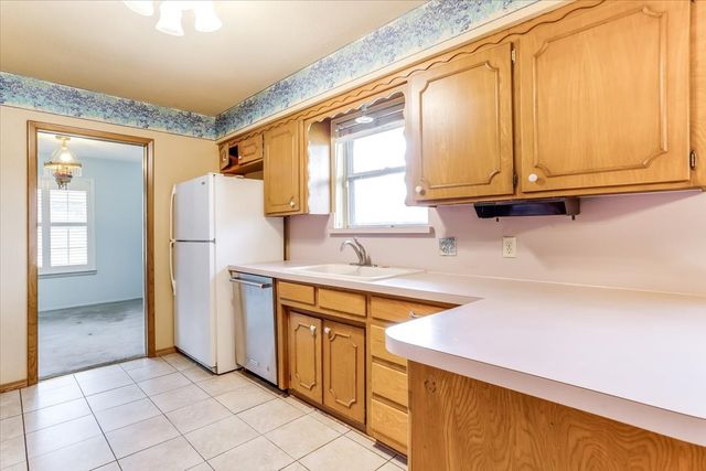 1706 Stagecoach Drive, Pantego, TX 76013