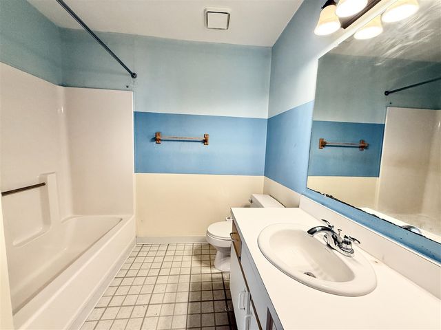 2203 S Huron Parkway 4, Ann Arbor, MI 48104