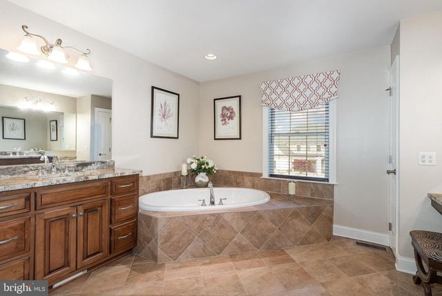 1273 SKYVIEW COURT, Mechanicsburg, PA 17050