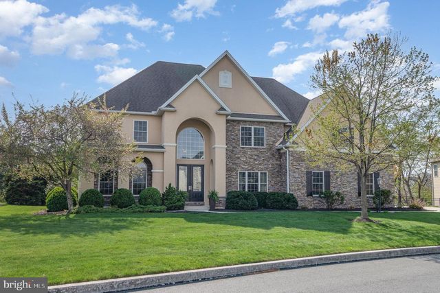 1273 SKYVIEW COURT, Mechanicsburg, PA 17050