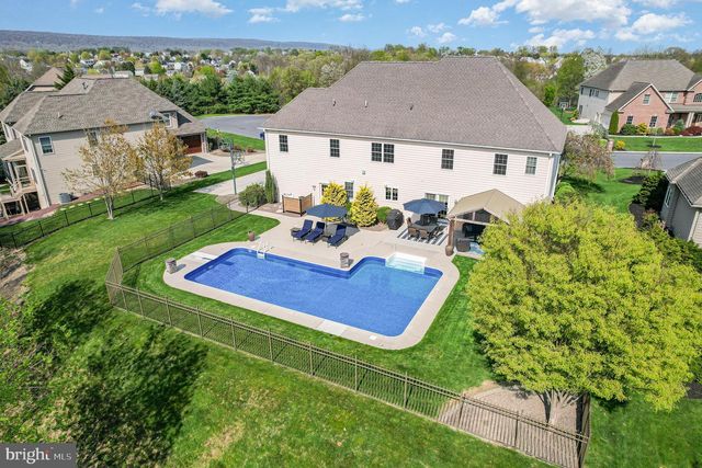 1273 SKYVIEW COURT, Mechanicsburg, PA 17050