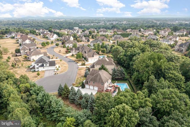 1273 SKYVIEW COURT, Mechanicsburg, PA 17050