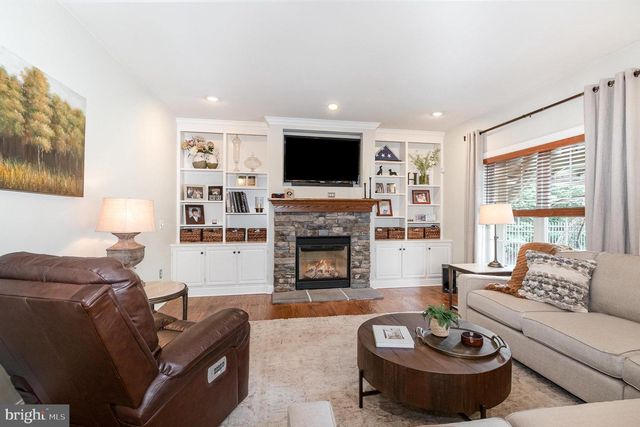1273 SKYVIEW COURT, Mechanicsburg, PA 17050