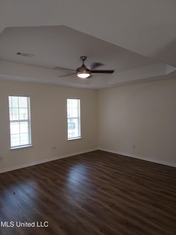 1009 Magnolia Street, Ocean Springs, MS 39564