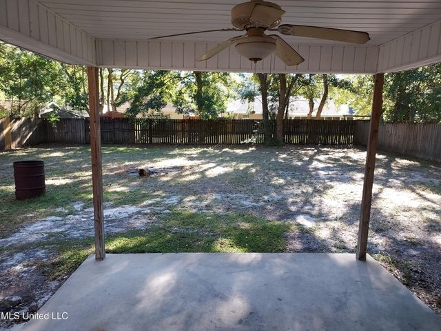 1009 Magnolia Street, Ocean Springs, MS 39564